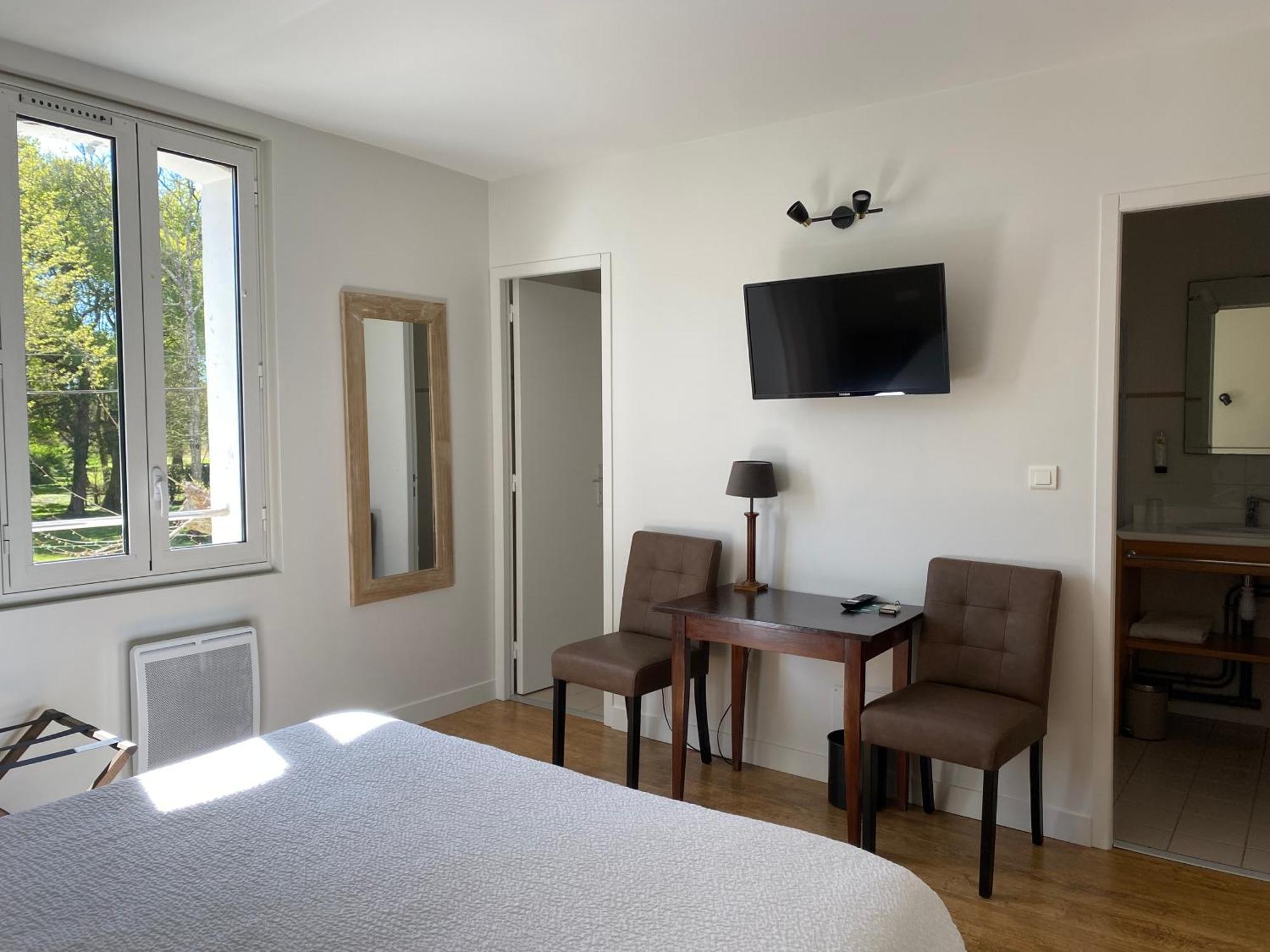 Logis Hotel Le Clos Pite Préchacq 외부 사진